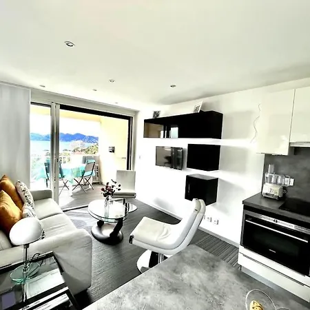 Beau T2 Avec Terrasse Vue *
