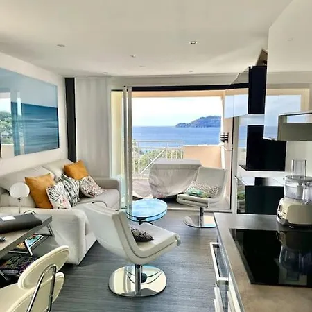 Beau T2 Avec Terrasse Vue *